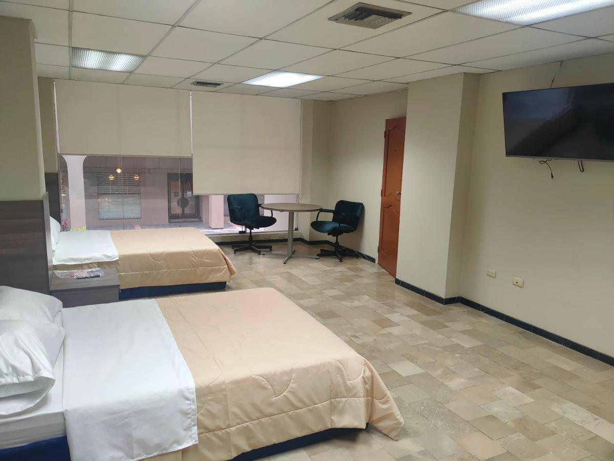 Oceanik Suites & Hotel Γκουαγιακίλ Εξωτερικό φωτογραφία